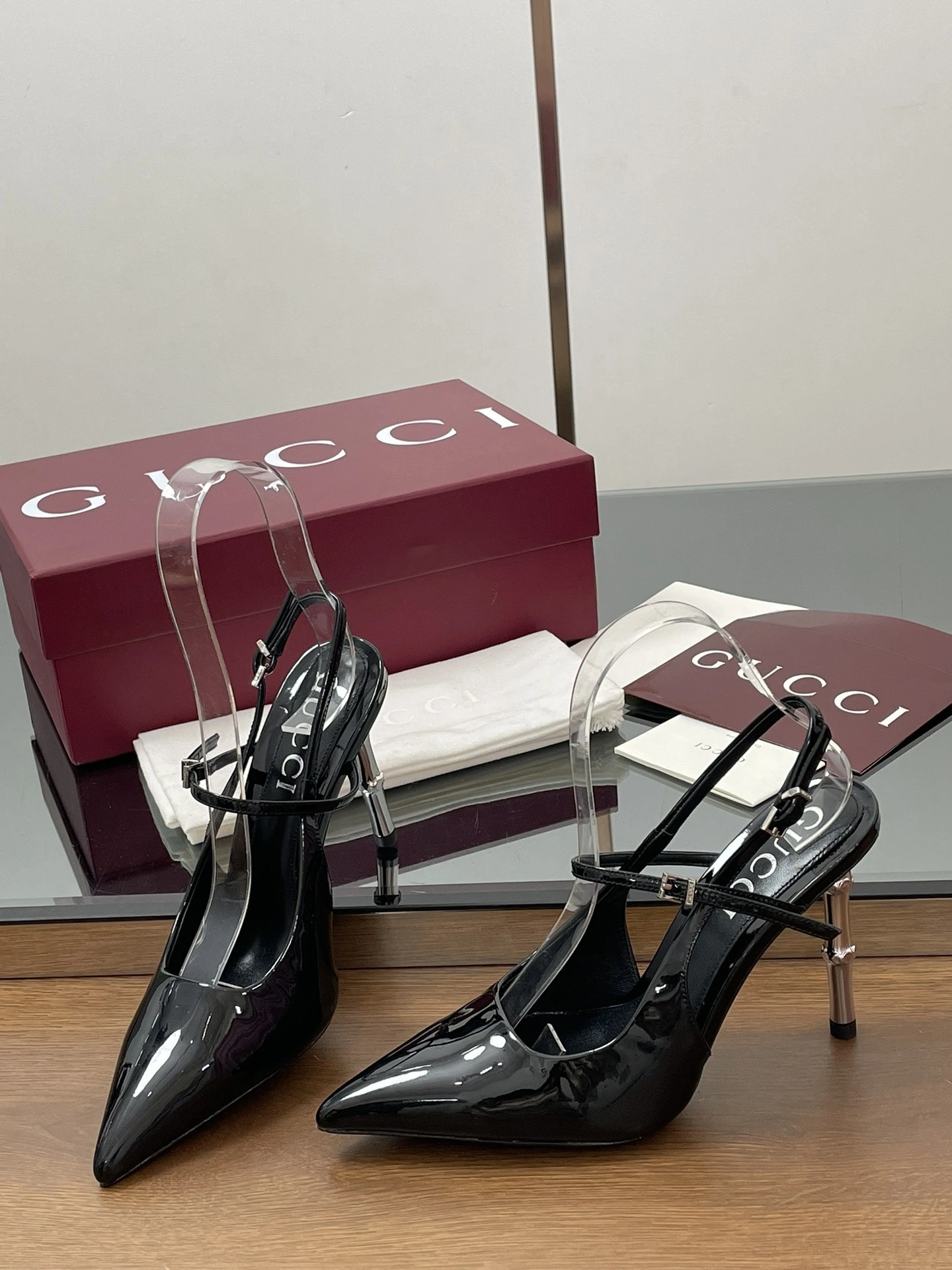 COCO- 6u33i 812998 BNC00 1000 sheephide heel-height ：9.5cm item:E-X555F1958